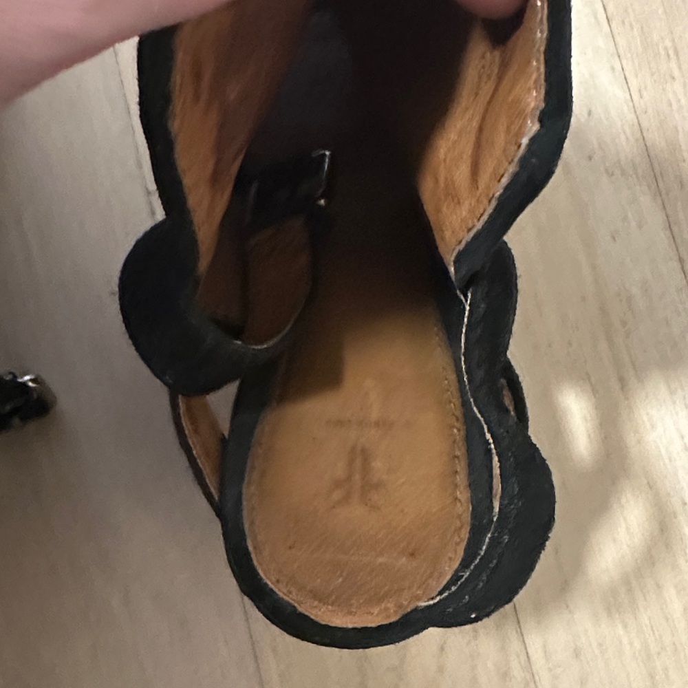 Suede Frye open toe black heels - Picture 3 of 5